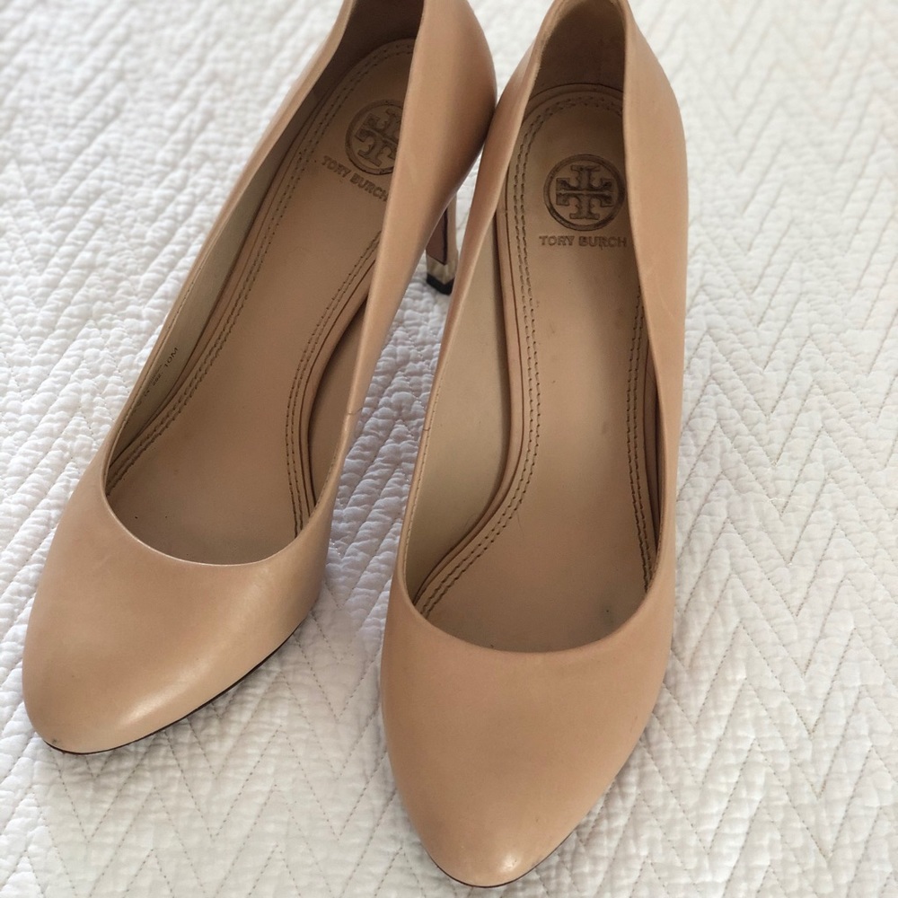Authentic Tory Burch Nude Astoria Tan Pink Pumps